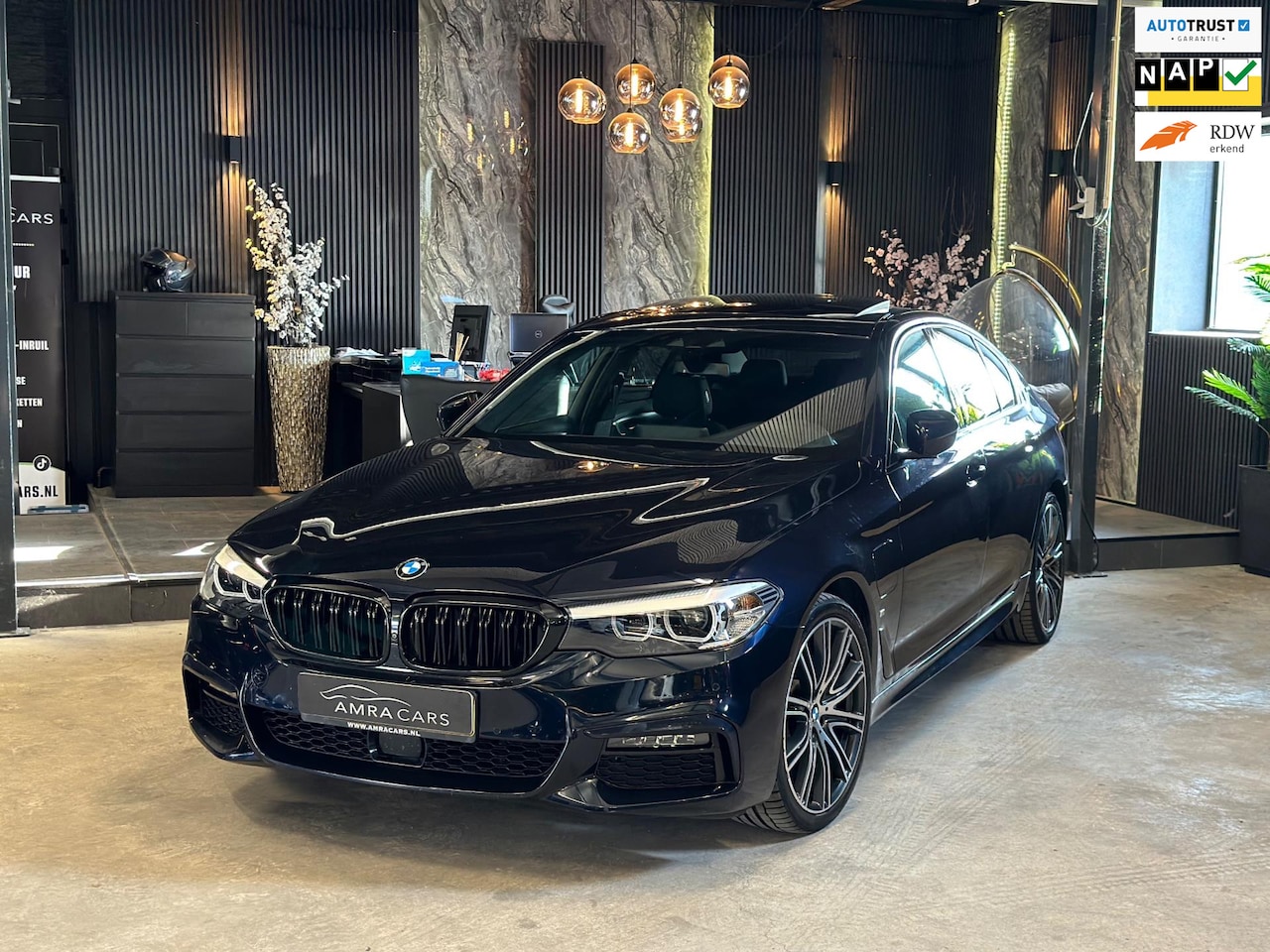 BMW 5-serie - 530e M Perfomance|PANO|FULL OPTION! - AutoWereld.nl