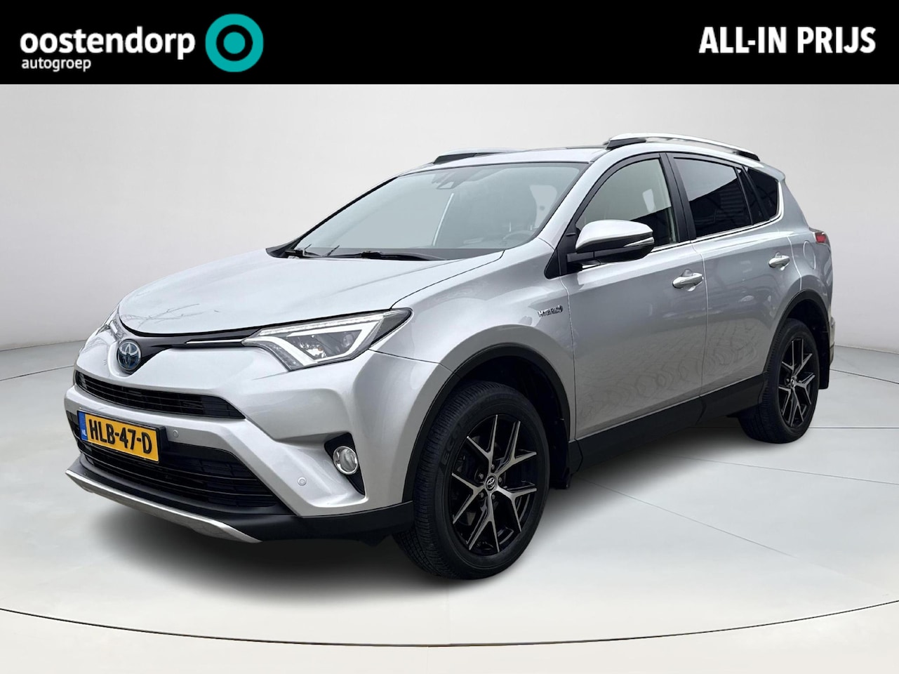 Toyota RAV4 - 2.5 Hybrid AWD Style **NAVIGATIE/ STOELVERWARMING/ ADAPTIVE CRUISE CONTROL/ PARKEERCAMERA/ - AutoWereld.nl