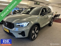 Volvo XC40 - 1.5 T4 Plug-in hybrid Plus Dark