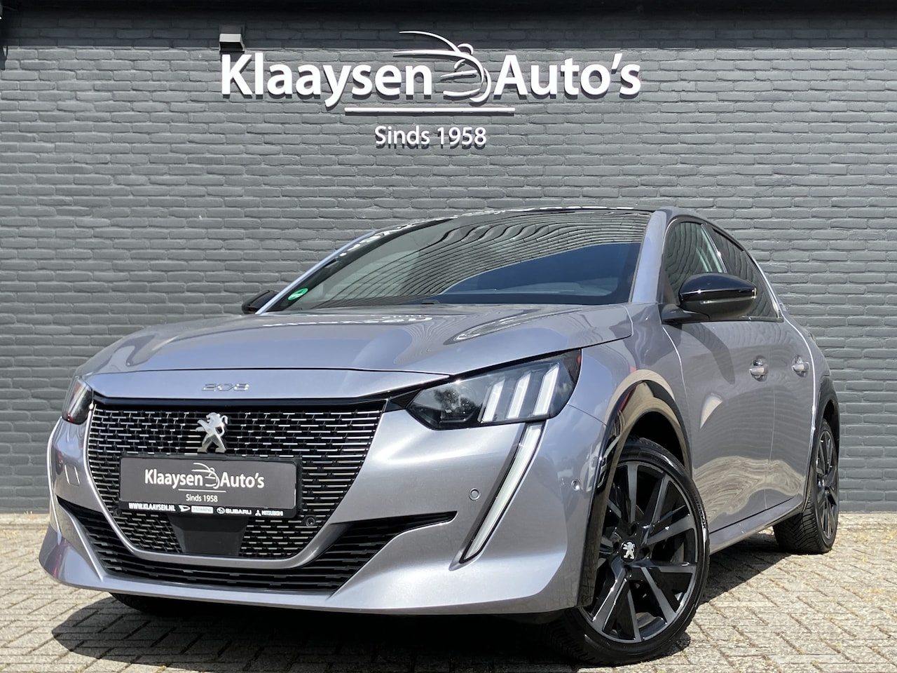 Peugeot 208 - 1.2 PureTech GT Pack AUT. | 1e eigenaar | dealer onderh. | adapt. cruise contr. camera | s - AutoWereld.nl