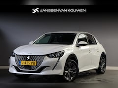 Peugeot e-208 - EV Allure 50 kWh Keyless Stoelverwarming Parkeersensoren Voor en Achter