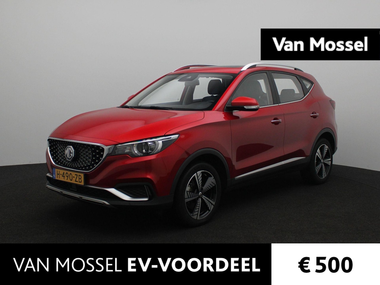 MG ZS - Luxury 45 kWh | 1e-Eigenaar | Navi | Panoramadak | Leder | Camera | Apple CarPlay | - AutoWereld.nl