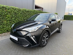 Toyota C-HR - 2.0 Hybrid Dynamic Toyota CH-R 2.0 Hybrid Dynamic Plus 184PK 2021 | CARPLAY