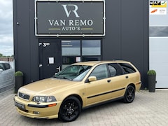 Volvo V40 - 2.0 Europa Airco|Cruise|Stoelvw|Trekhaak|Nwe APK