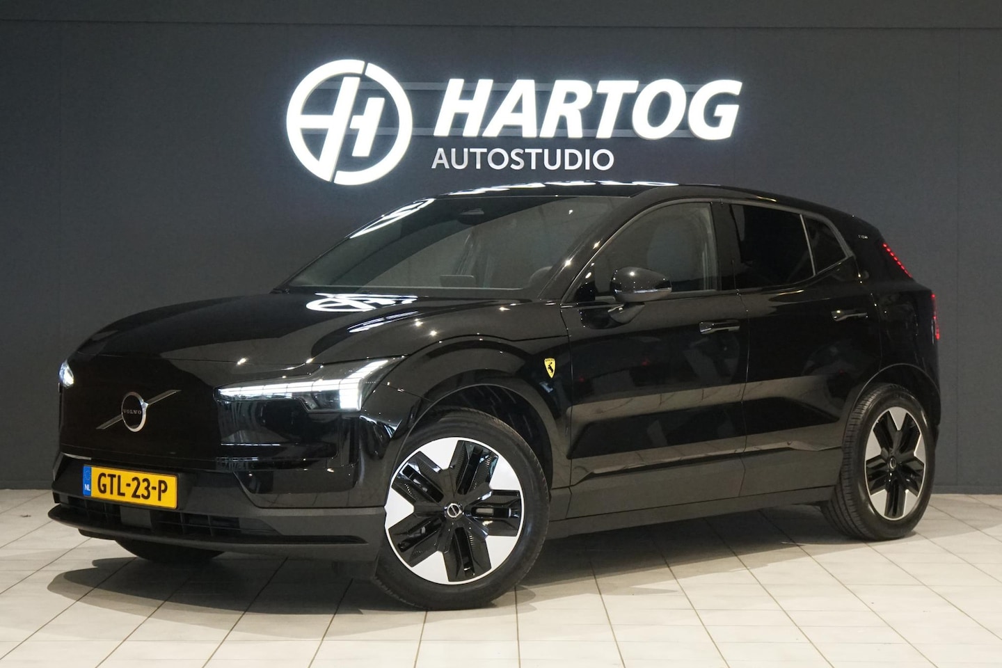 Volvo EX30 - Single Motor Extended Range Core 69 kWh - AutoWereld.nl