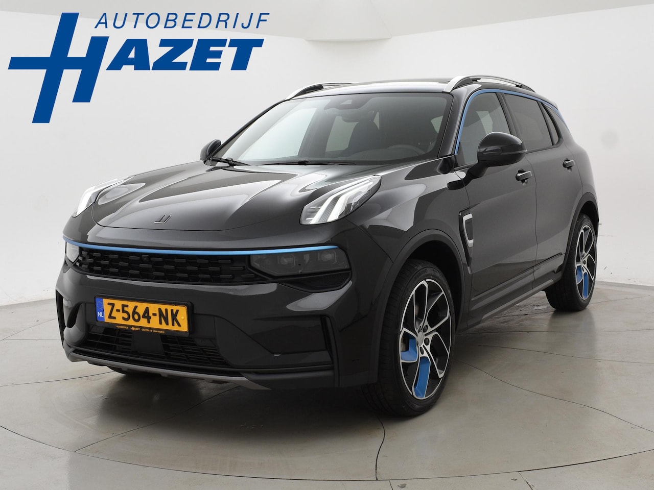 Lynk & Co 01 - 1.5 + INFINITY | SCHUIFDAK | 20 INCH | SFEERVERLICHTING | ADAPTIVE CRUISE | 360 CAMERA - AutoWereld.nl