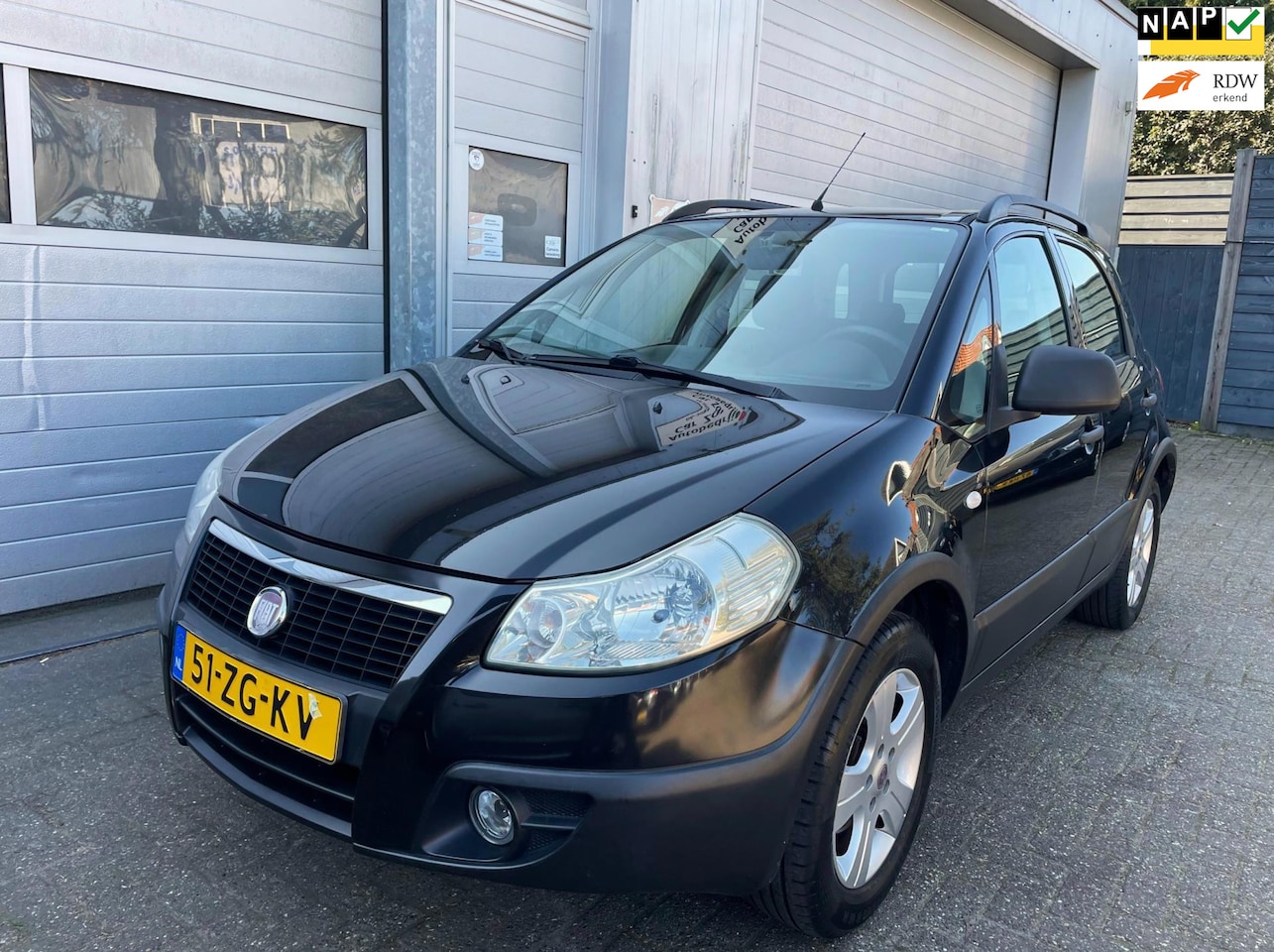 Fiat Sedici - 1.6-16V Dynamic-90.000 km NAP-Airco-Trekhaak-APK - AutoWereld.nl