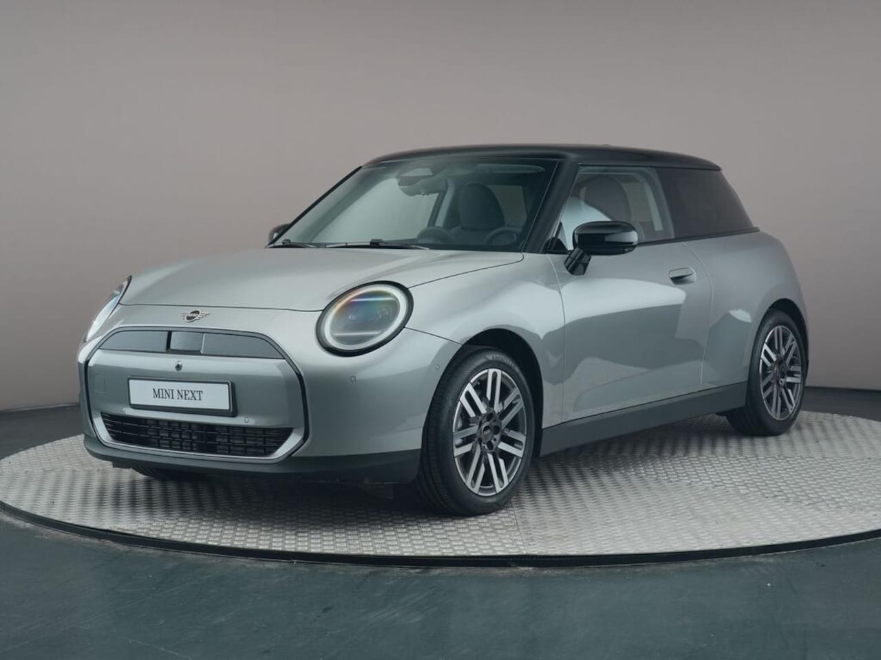 MINI Cooper - E Classic L - AutoWereld.nl