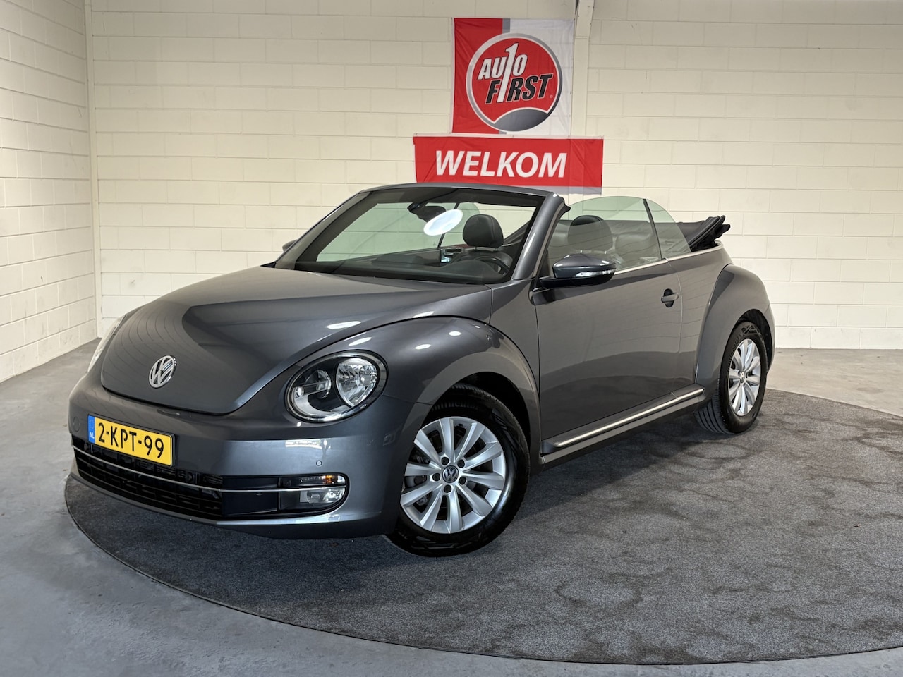 Volkswagen Beetle Cabriolet - 1.2 TSI Design BlueMotion 1.2 TSI Design BlueMotion, Climate control, Cruise control, Zwart leder, Navigatie, Telefo - AutoWereld.nl
