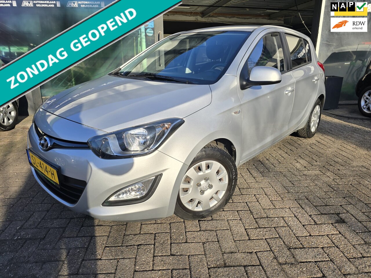 Hyundai i20 - 1.2i i-Drive | 2E EIGENAAR | 12 MND GARANTIE | AIRCO | NW APK | ELEC RAMEN | - AutoWereld.nl