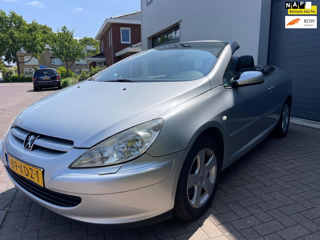 Peugeot 307 CC - 2.0-16V/Cabrio/1eigenaar/Cruise-c/Climate-c/Apk - AutoWereld.nl