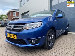 Dacia Sandero - 0.9 TCe Lauréate/Navi/Cruise-c/Airco/Elek-pakket/Trekhaak/Dealer-onderhouden