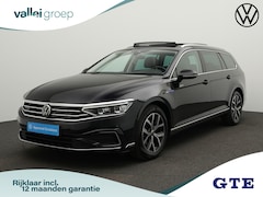 Volkswagen Passat Variant - 1.4 TSI 218 pk DSG PHEV GTE Business | Panoramadak | Navigatie Discover Pro | Rondomzicht