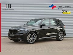BMW X5 - xDrive45e High Exe M-Sport/Pano/Trekhaak/M-stoelen