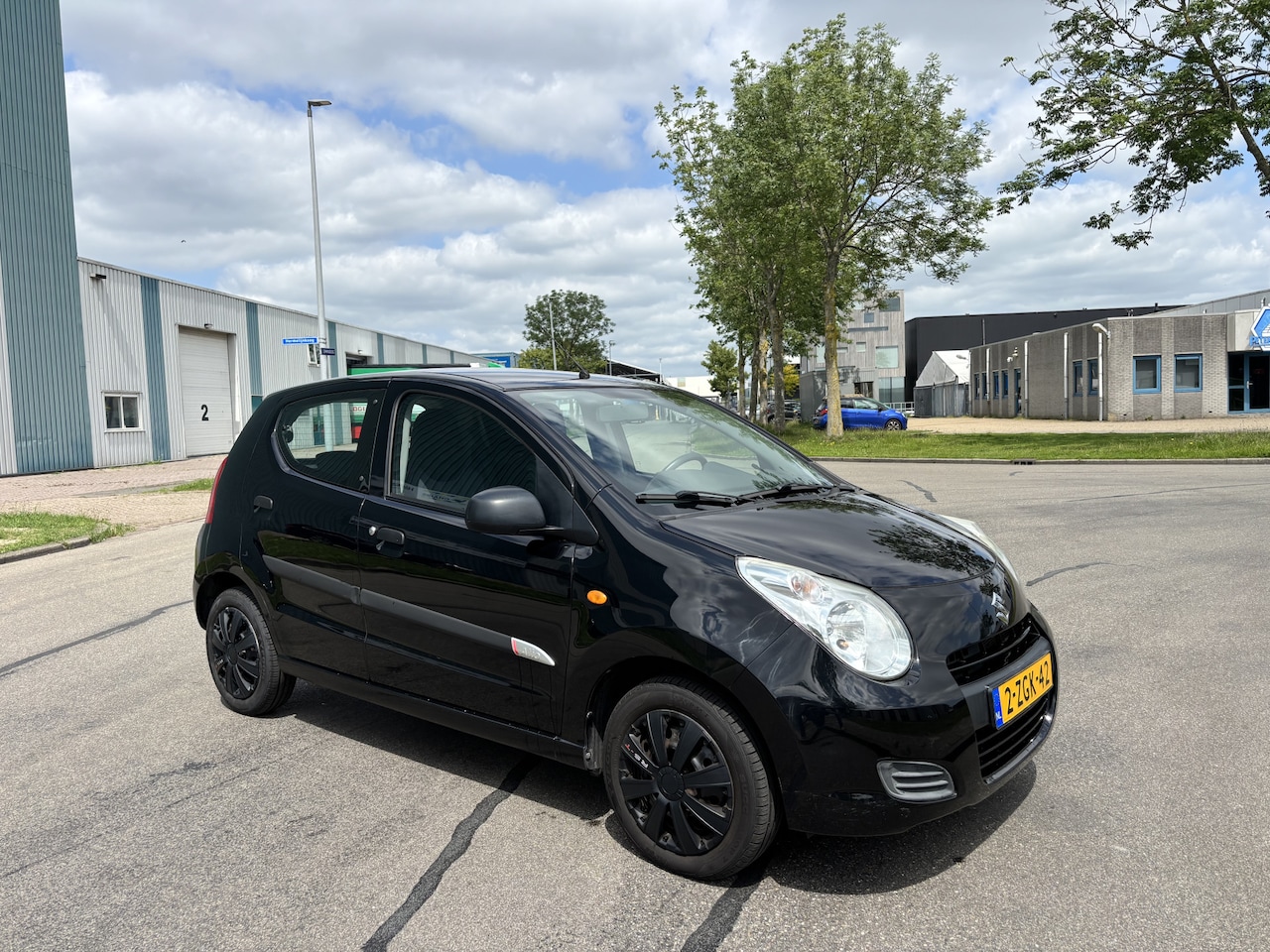 Suzuki Alto - 1.0i Celebration VVT Automaat 68 PK. Tweede eigenaar !!! - AutoWereld.nl