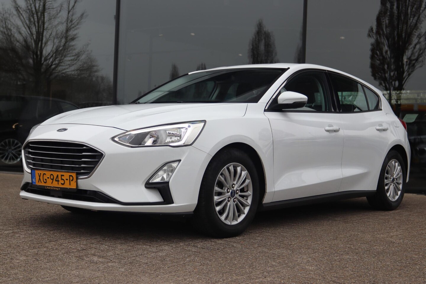 Ford Focus - 1.0 ECOBOOST TITANIUM BUSINESS AUT. | CARPLAY | NAVI | KEY-LESS | CRUISE | CLIMATE | PDC - AutoWereld.nl