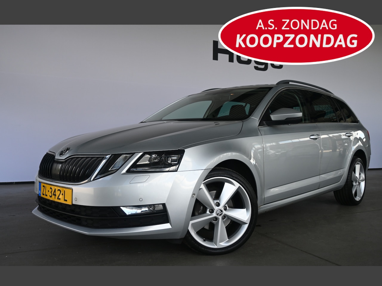 Skoda Octavia Combi - 1.0 TSI Greentech Ambition Business Automaat Navigatie Rijklaarprijs Inruil Mogelijk! - AutoWereld.nl