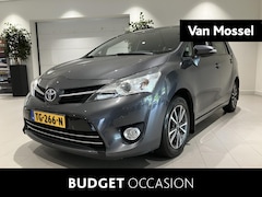 Toyota Verso - 1.8 VVT-i Dynamic Business 147 PK | Bluetooth | Parkeersensoren | Trekhaak | Achteruitrijc