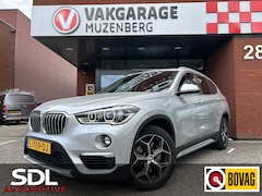 BMW X1 - xDrive20i High Executive // HUD // FULL LED // LEDER // CAMERA // NAVI // PDC