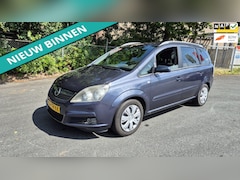 Opel Zafira - 1.8 Executive LEUKE AUTO RIJDT EN SCHAKELT GOED