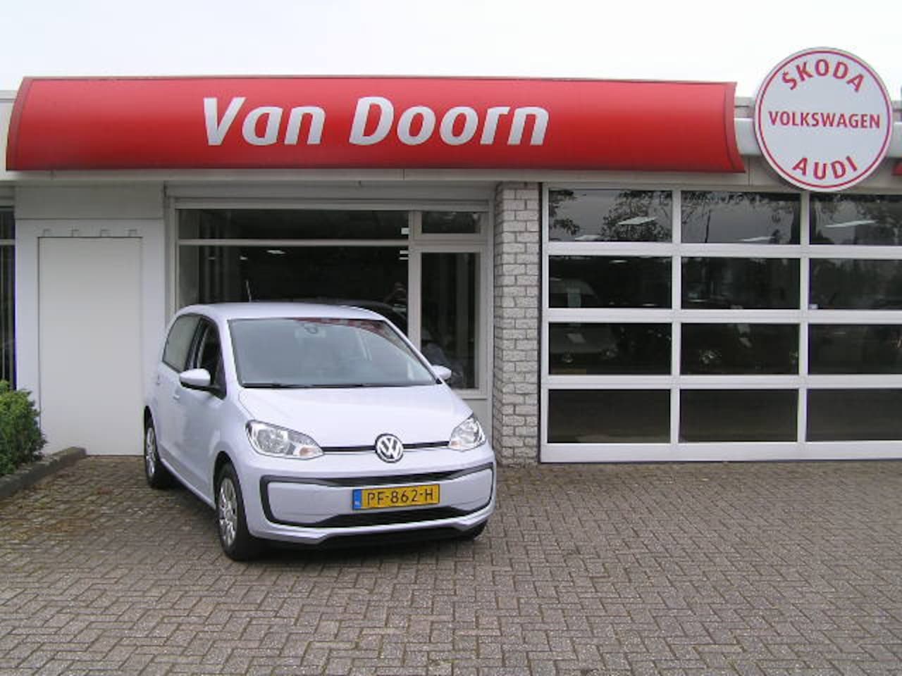 Volkswagen Up! - 1.0 60PK 5D BMT Move up! - AutoWereld.nl