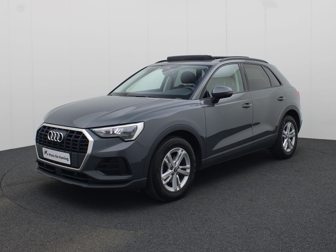 Audi Q3 - 35 TFSI/150PK Pro Line · Panoramadak ·  Apple Car Play · Navi · Verwarmbare sportstoelen - AutoWereld.nl