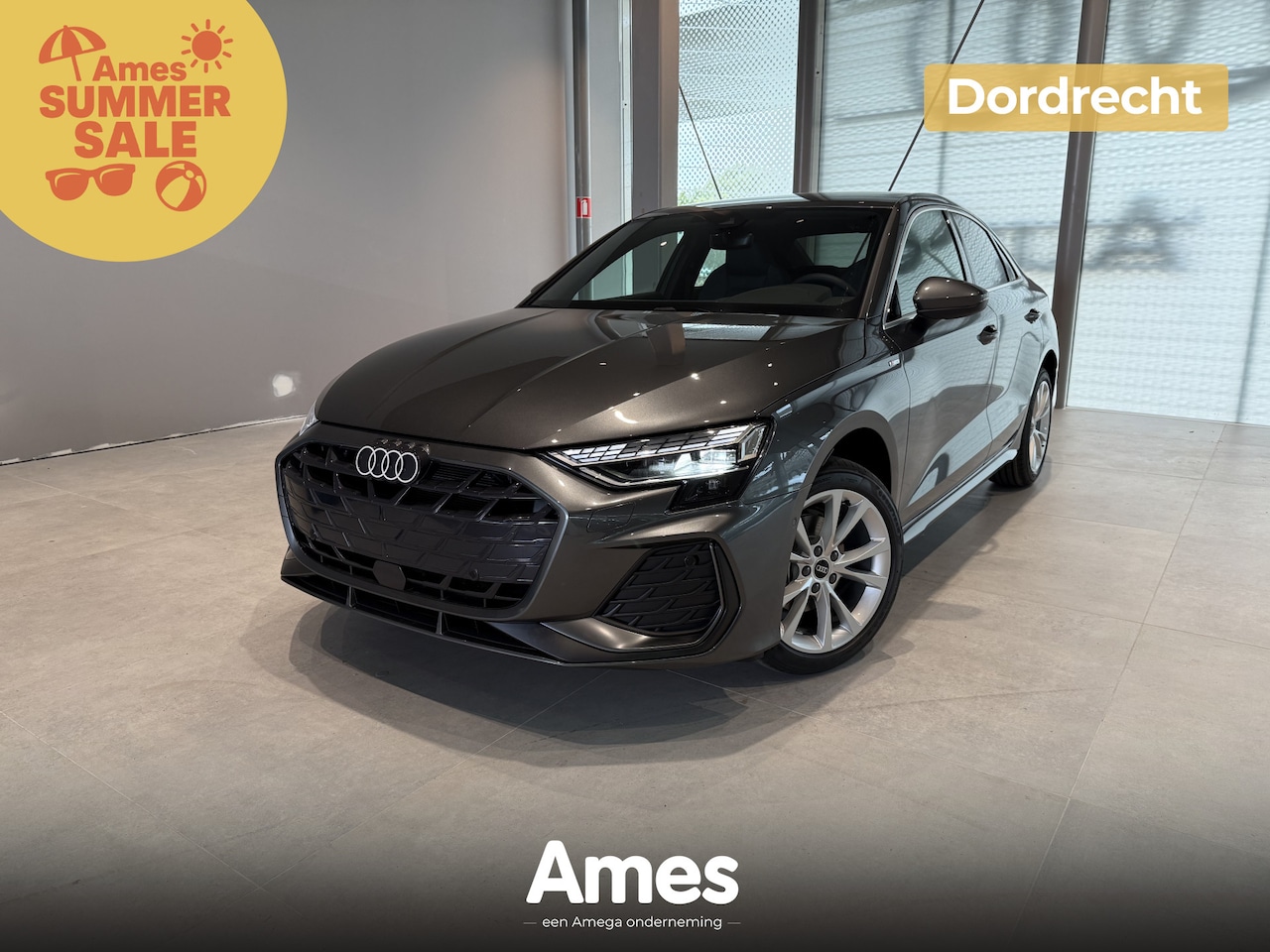 Audi A3 Limousine - 30 TFSI S edition Privacy glas | Parkeersensoren voor en achter | Navigatie - AutoWereld.nl