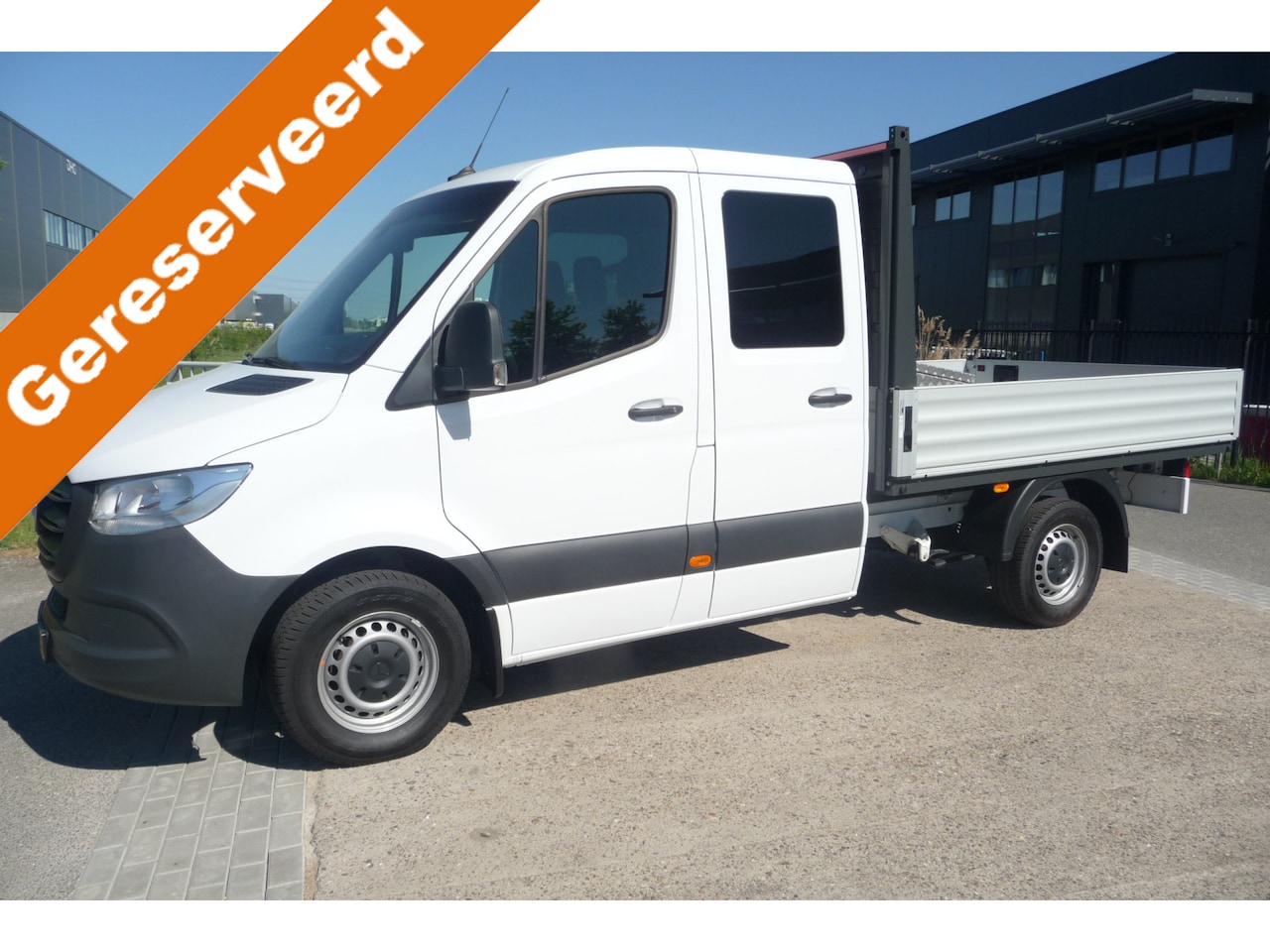 Mercedes-Benz Sprinter - 315 CDI L2 DC E6 trekhaak 3500kg laadbak 270cm 7 zits - AutoWereld.nl