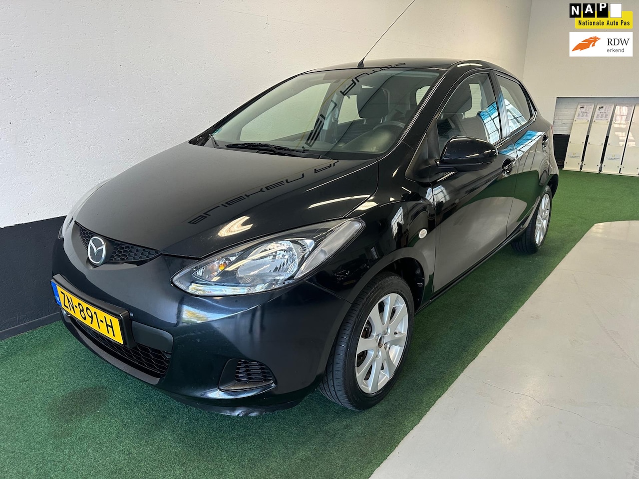 Mazda 2 - 1.3 S 1.3 S - AutoWereld.nl