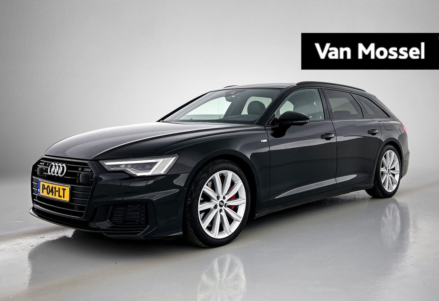 Audi A6 Avant - 55 TFSI e quattro Competition 367 PK | S-line | Automaat | Navigatie | Parkeersensoren | P - AutoWereld.nl