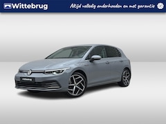 Volkswagen Golf - 1.5 TSI 130PK Style / Memory Seat / Achteruitrijcamera / Stoelverwarming / Head-Up Display