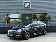 Ford Focus - ST | 2.5T 20V | 5 Deurs | 226 PK | 2007