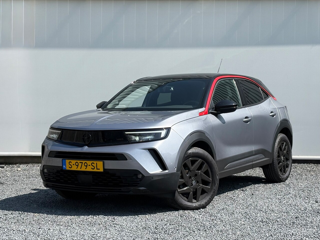 Opel Mokka - 1.2 Level GS 100 PK | Carplay | Parkeersensoren voor en Achter | Parkeercamera | Blind spo - AutoWereld.nl