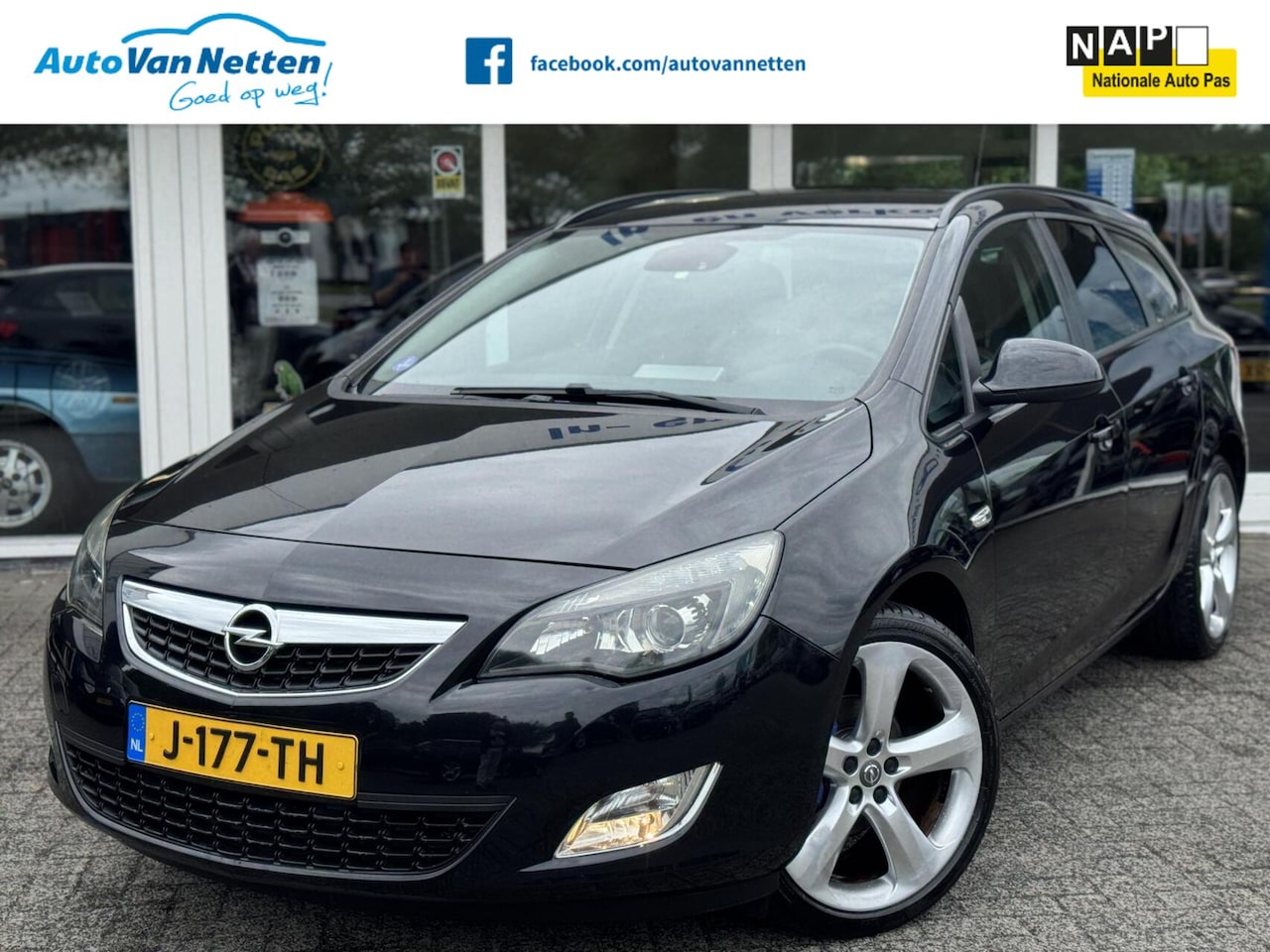 Opel Astra Sports Tourer - 1.6 Cosmo 1.6 Cosmo,19"lmv,gr.navi,Xenon,Cruise,Pdc - AutoWereld.nl