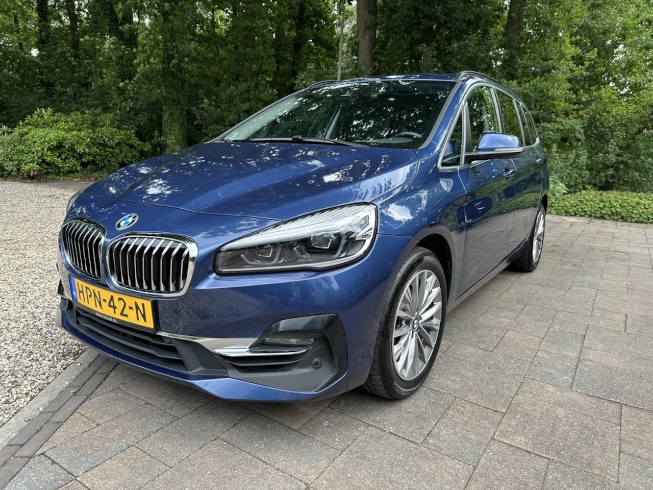 BMW 2-serie Gran Tourer - 216i High Executive Panoramadak Leer LED Camera - AutoWereld.nl
