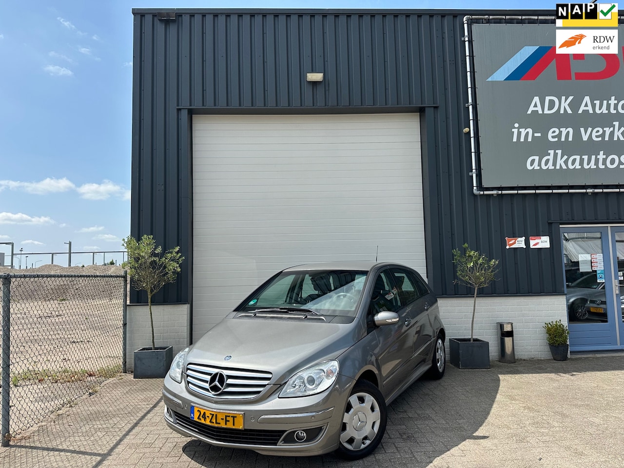 Mercedes-Benz B-klasse - 200 AUTOMAAT/CRUISE/PDC/ZEER MOOIE AUTO - AutoWereld.nl