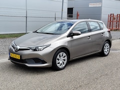 Toyota Auris - 1.3 Now slechts 52900km
