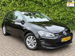 Volkswagen Golf - 1.0 TSI Trendline