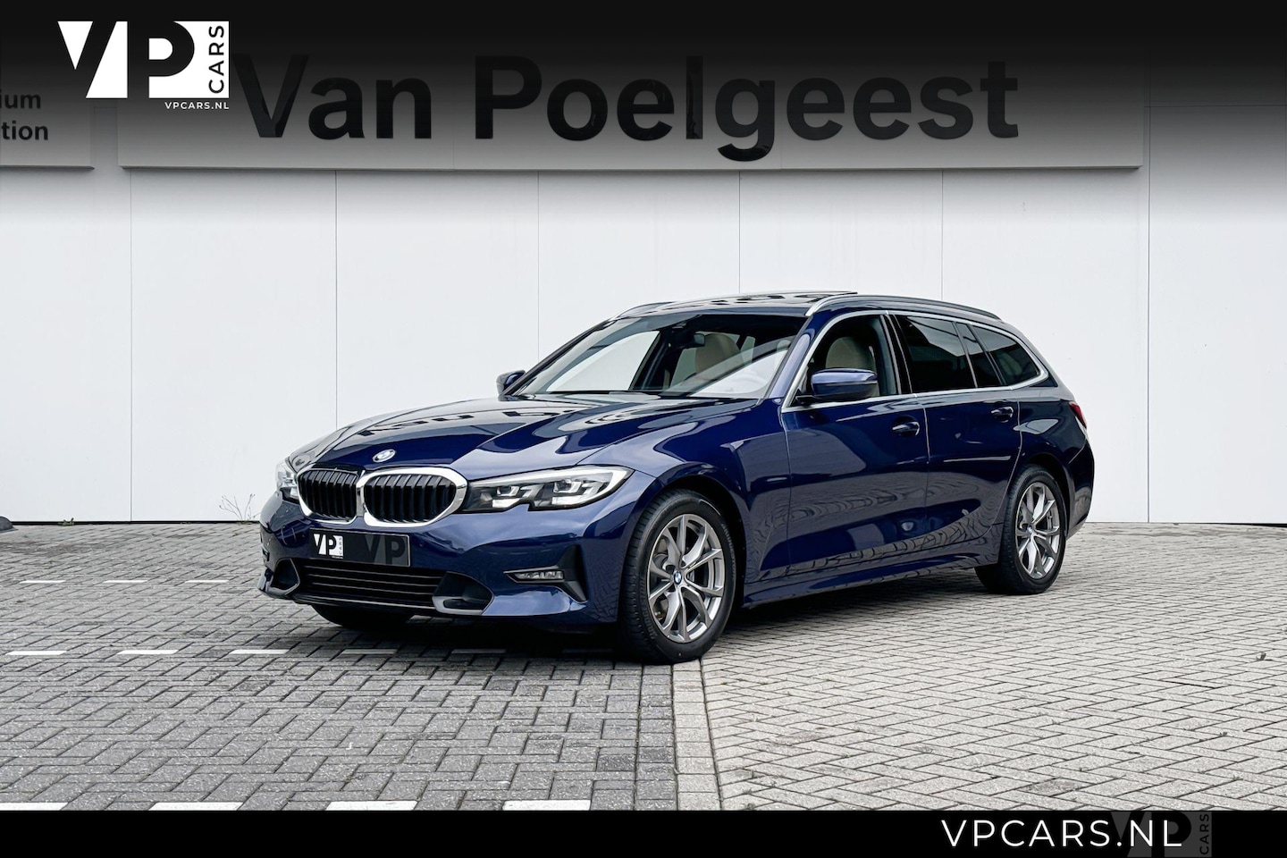 BMW 3-serie Touring - 320d xDrive | elektrisch glazen panorama-dak | Live Cockpit Professional | interieur voorv - AutoWereld.nl