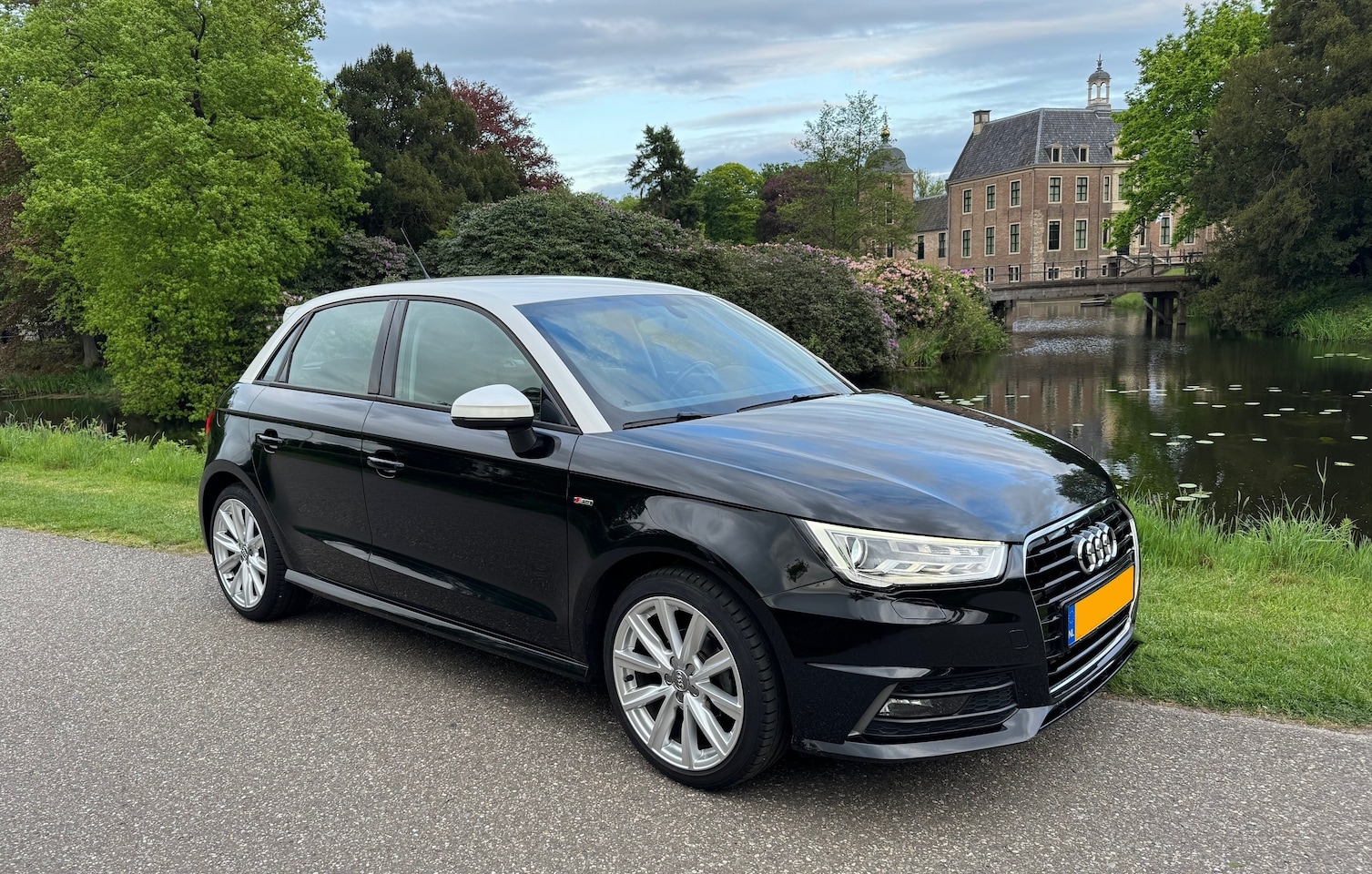Audi A1 Sportback - 1.0 TFSI Sport S line Edition - AutoWereld.nl