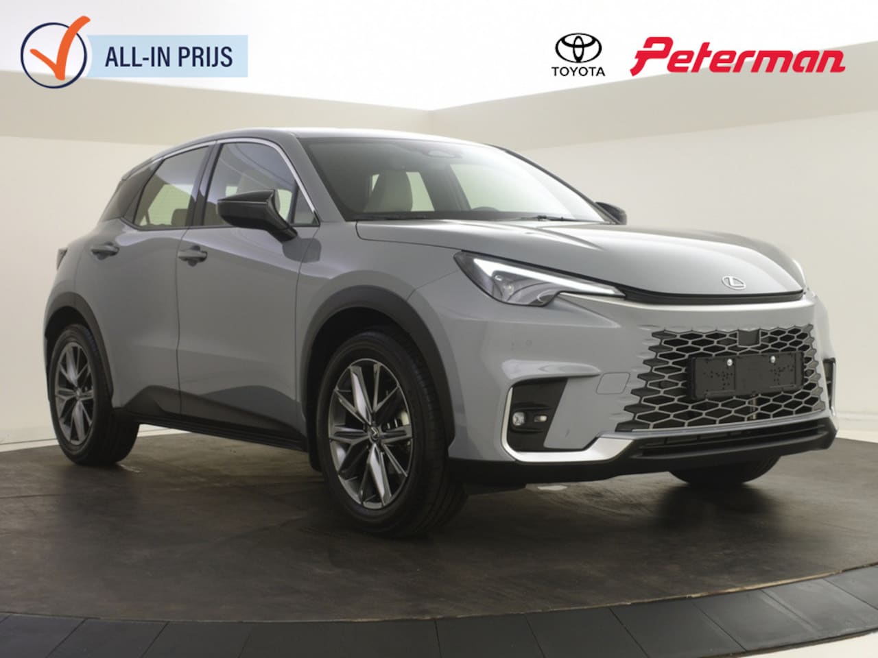 Lexus LBX - Elegant | Leder interieur | Electr. Achterklep | Parkeersensoren - AutoWereld.nl