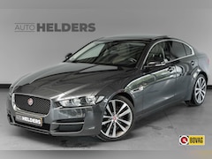 Jaguar XE - 2.0 D Pure Leder Panorama