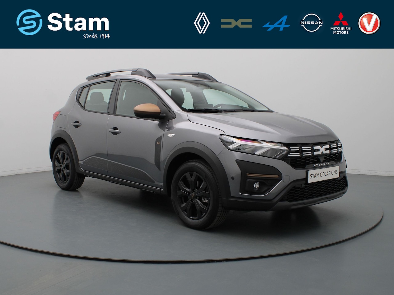 Dacia Sandero Stepway - TCe 100pk ECO-G Up&Go Camera | Cruise | Navi | Parkeersens. v+a | Stoelverw. - AutoWereld.nl