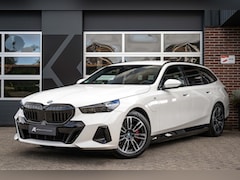 BMW 5-serie Touring - 530e M Sport Pro | Shadow | Harman/Kardon | Driving Ass. Plus | Trekhaak | Iconic Glow | 1