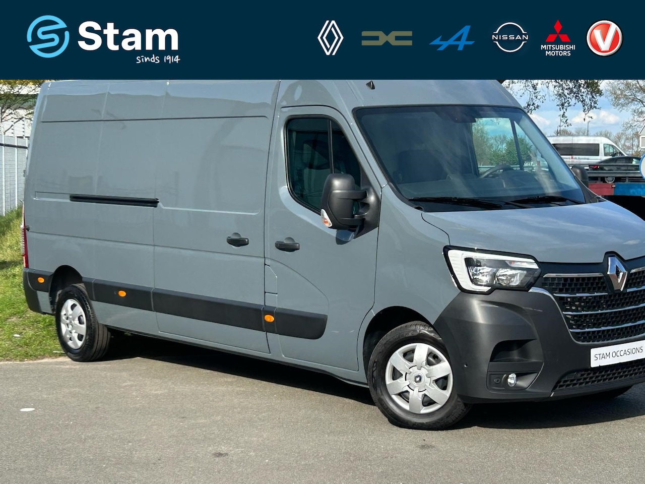 Renault Master - T35 2.3 dCi 150 L3H2 Energy Work Edition Airco | Camera | Cruise | Navi - AutoWereld.nl