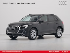 Audi Q3 - 45 TFSI e 245 pk S line edition Panoramadak Navi Parking plus Camera