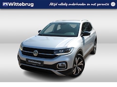 Volkswagen T-Cross - 1.5 TSI 150pk LIFE - UNITED DSG Automaat / LED / LM 17 inch / Dig Cockpit / NAVI / Trekhaa