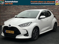 Toyota Yaris - 1.5 Hybrid Dynamic Camera | Led | Dealer onderhouden/ Fabrieksgarantie | weinig KM