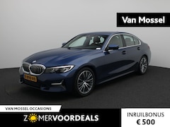 BMW 3-serie - 320i High Executive | Climate Control | Lederen Bekleding | Parkeersensoren | Lichtmetalen