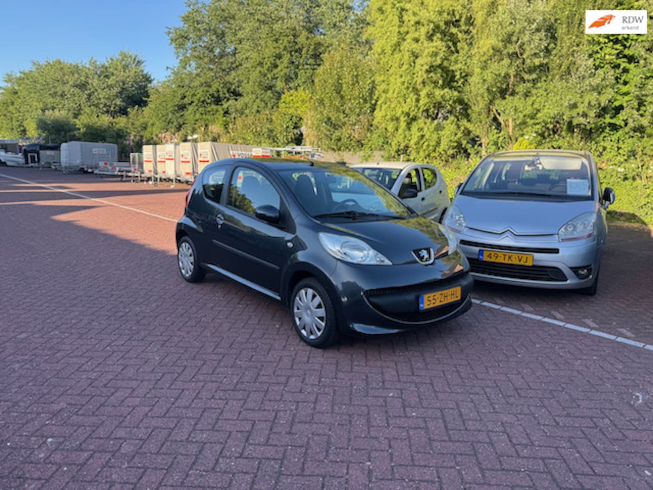 Peugeot 107 - 1.0-12V XS elektrische ramen! centrale deurvergrendeling! - AutoWereld.nl